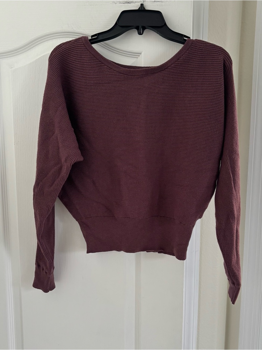 Express Ribbed Crewneck Sweater - Plum